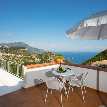 Holiday home Dame Casa